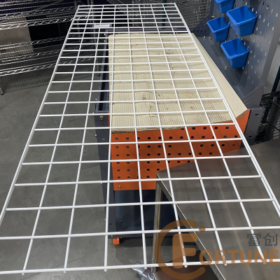 Wire Gridwall Panel from Fortune Shelving